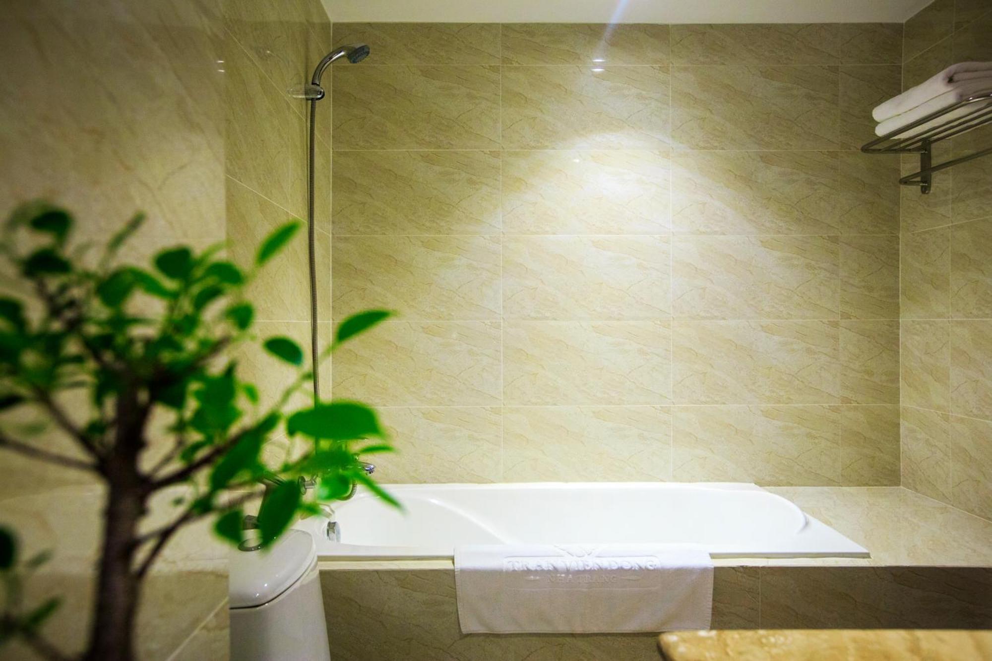 נה טראנג Tran Vien Dong Hotel מראה חיצוני תמונה